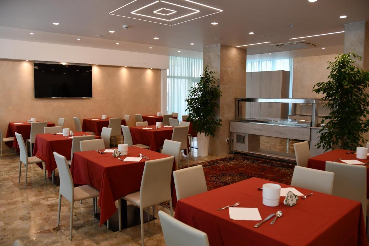 Hotel Playa Bibione Exteriör bild